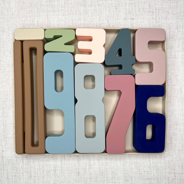Silicone Wyatt Number Stacking Blocks – Mini Mint