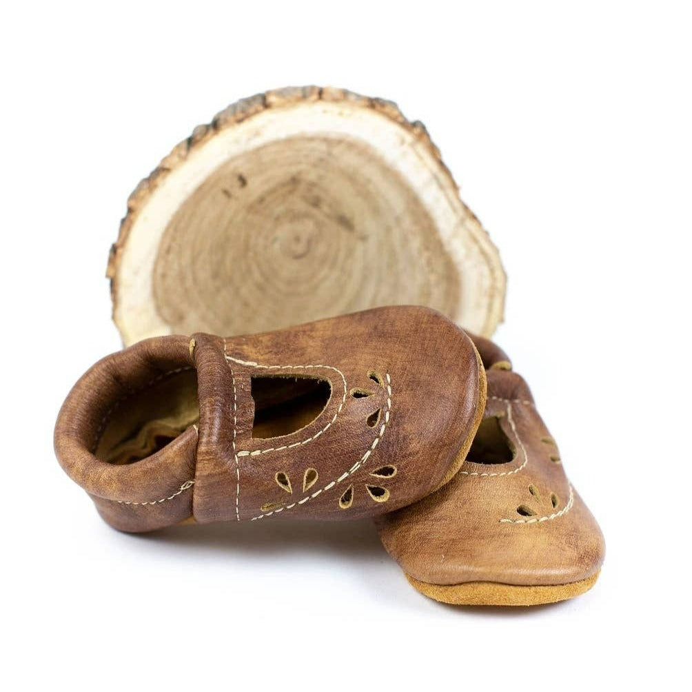 Starry Knight Design Russet Ivy Janes Moccasins – Mini Mint