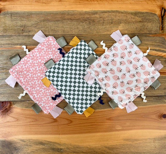 Crinkle Paper Sensory Square