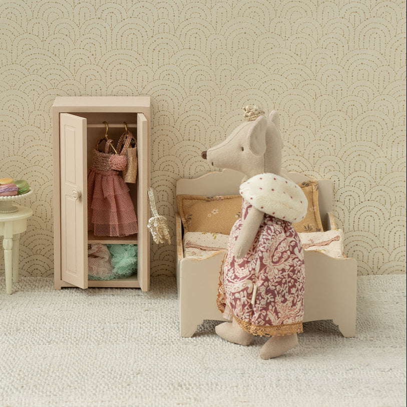 Maileg Queen Mouse, Mum - Red Floral