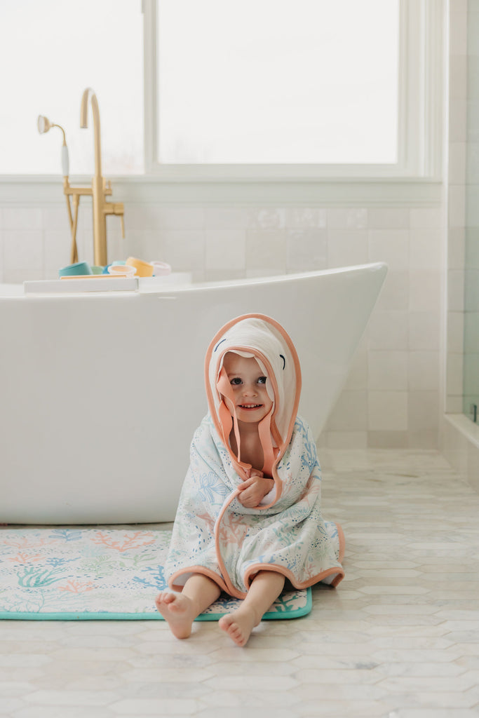 Copper Pearl Character Hooded Towel - Cora
