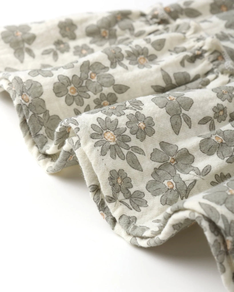 Quincy Mae Ruffle Collar Button Dress - Green Floral