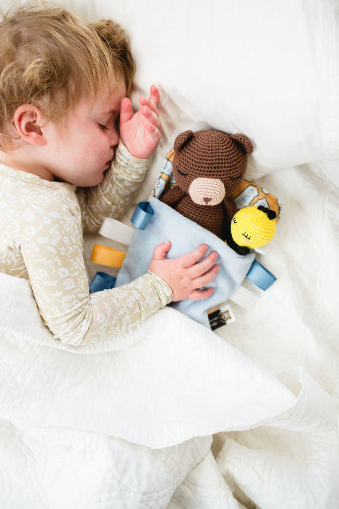 Sleepover Friends Lil Buzz the Bee