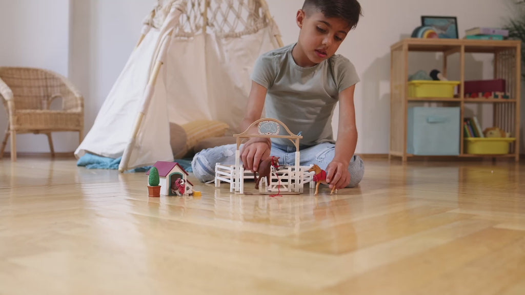 HORSE CLUB - Hannah's Guest Horses + Ruby the Dog