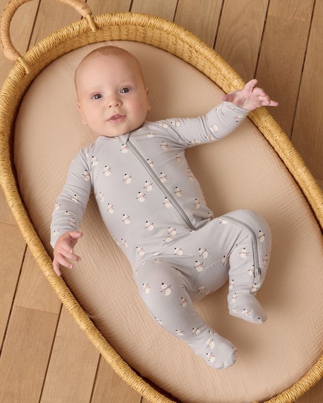 Quincy Mae Bamboo Zip Footie - Snowmen