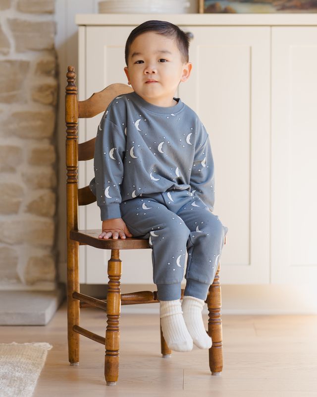 Quincy Mae Relaxed Fleece Sweatpant - Silver Moons