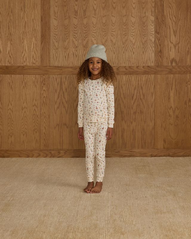 Rylee + Cru Organic Long Sleeve Pajama Set - Festive