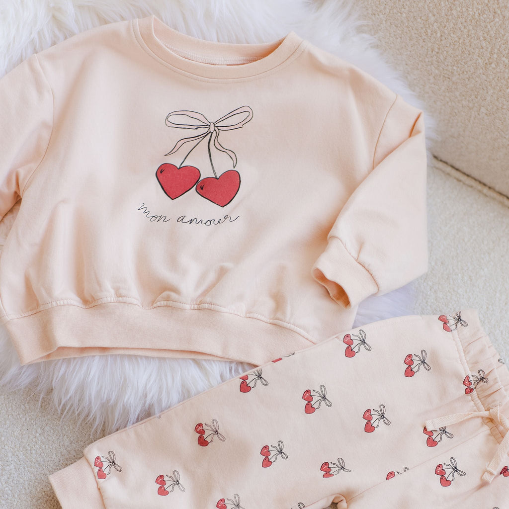 Quincy Mae Relaxed Fleece Sweatshirt - Mon Amour