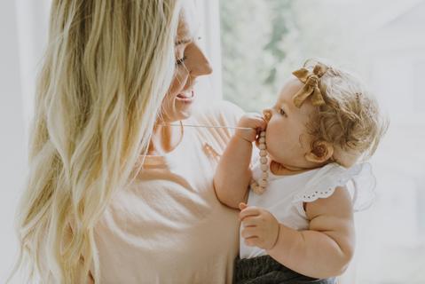 Chewable Charm - The Ariana - Blush Teething Necklace