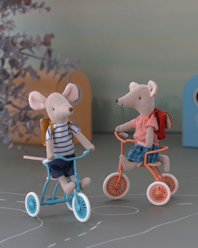 Maileg Mouse Abri À Tricycle- Petrol Blue